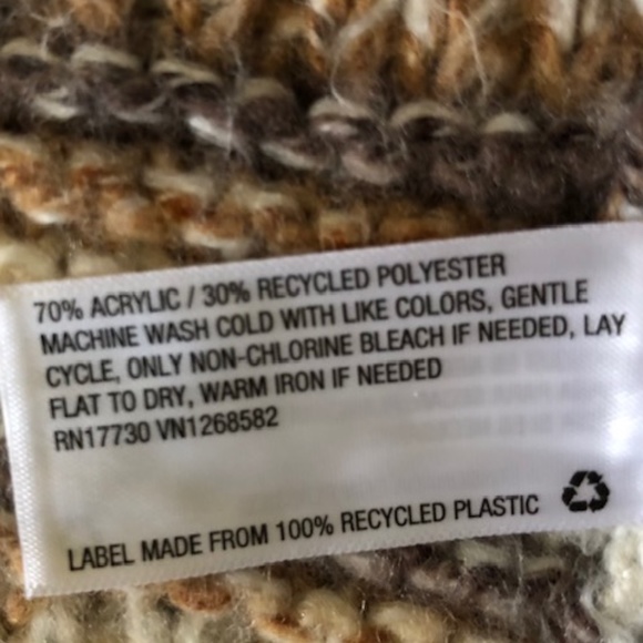 Women's Universal Thread Pull Over Cable Knit Sweater M - Picture 16 of 16